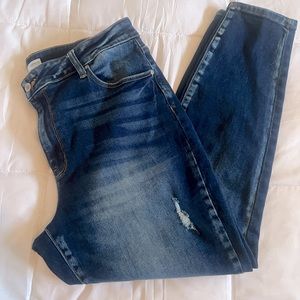 Kancan slightly distressed dark wash jean plus size 18 style RN 144635